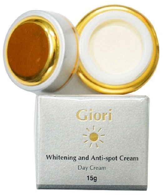 Kem dưỡng ngày điều trị nám Giori Day Cream